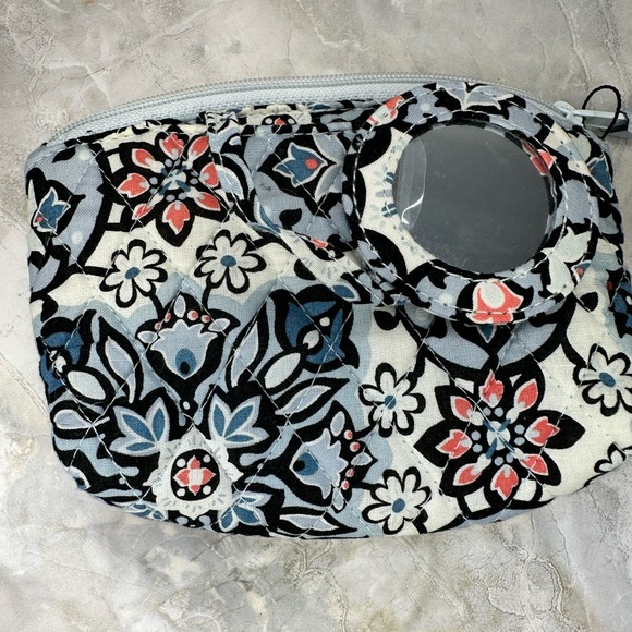 Vera Bradley Mirror Cosmetic Bag Lisbon Medallion - Picture 6 of 8